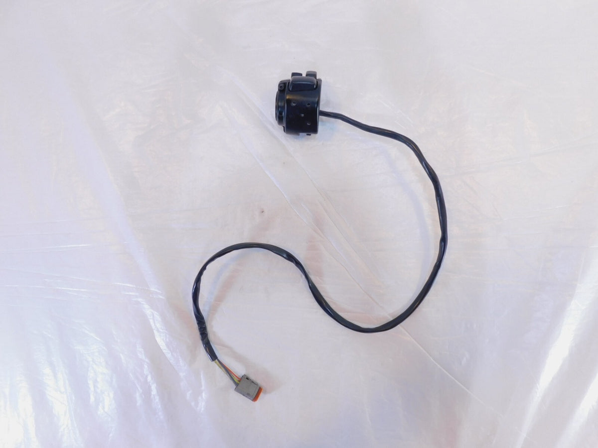 Harley Davidson Softail Dyna Sportster Left Handlebar Horn Turn Signal Switches - C3 Cycle