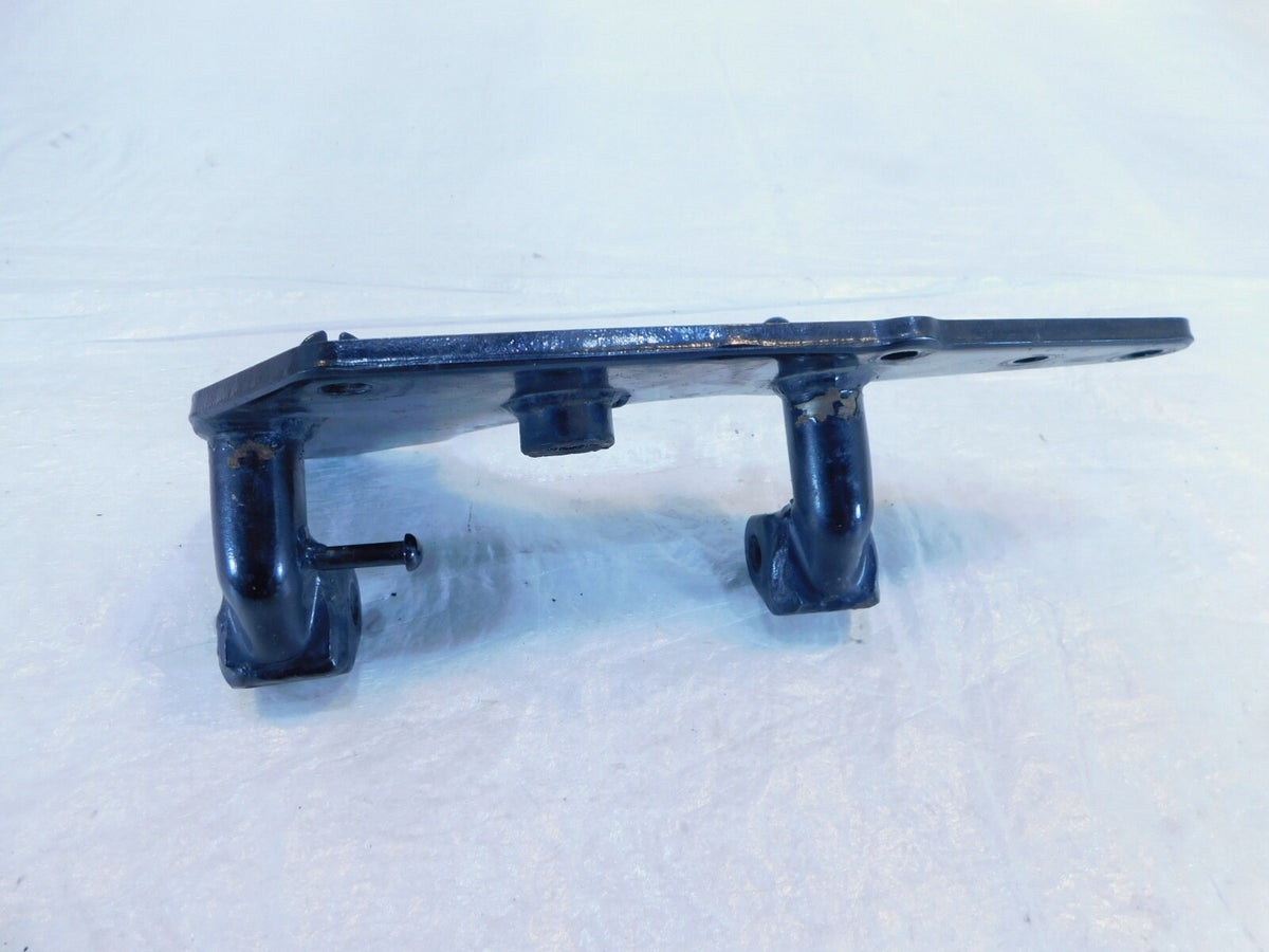 96-04 Kawasaki Vulcan VN1500 1500 Classic Right Footrest Floorboard Holder Mount - C3 Cycle