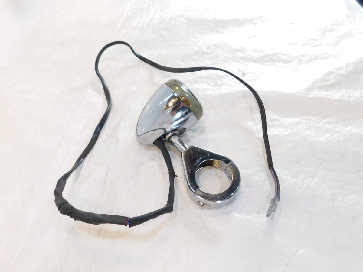 Harley Davidson Chrome Softail Dyna VRod Front Turn Signal Indicator w/ Bracket - C3 Cycle