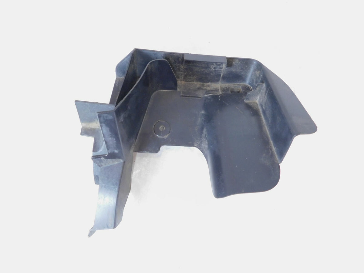 05-15 Yamaha Majesty 400 YP400 Right Front Leg Foot Inner Panel Cover Trim - C3 Cycle