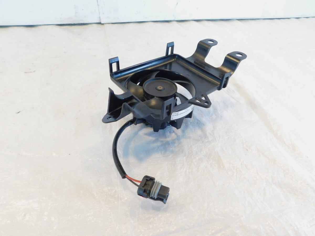 Harley Davidson Tri Electra Glide Front Left Engine Coolant Radiator Cooling Fan - C3 Cycle