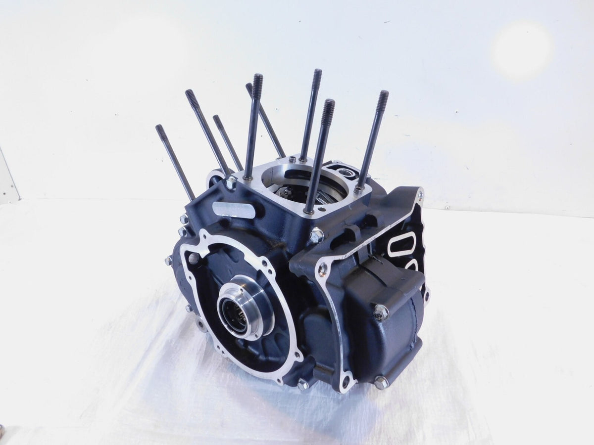 18-24 Harley Davidson Softail Low Rider M8 Milwaukee 8 Engine Motor Crankcase - C3 Cycle