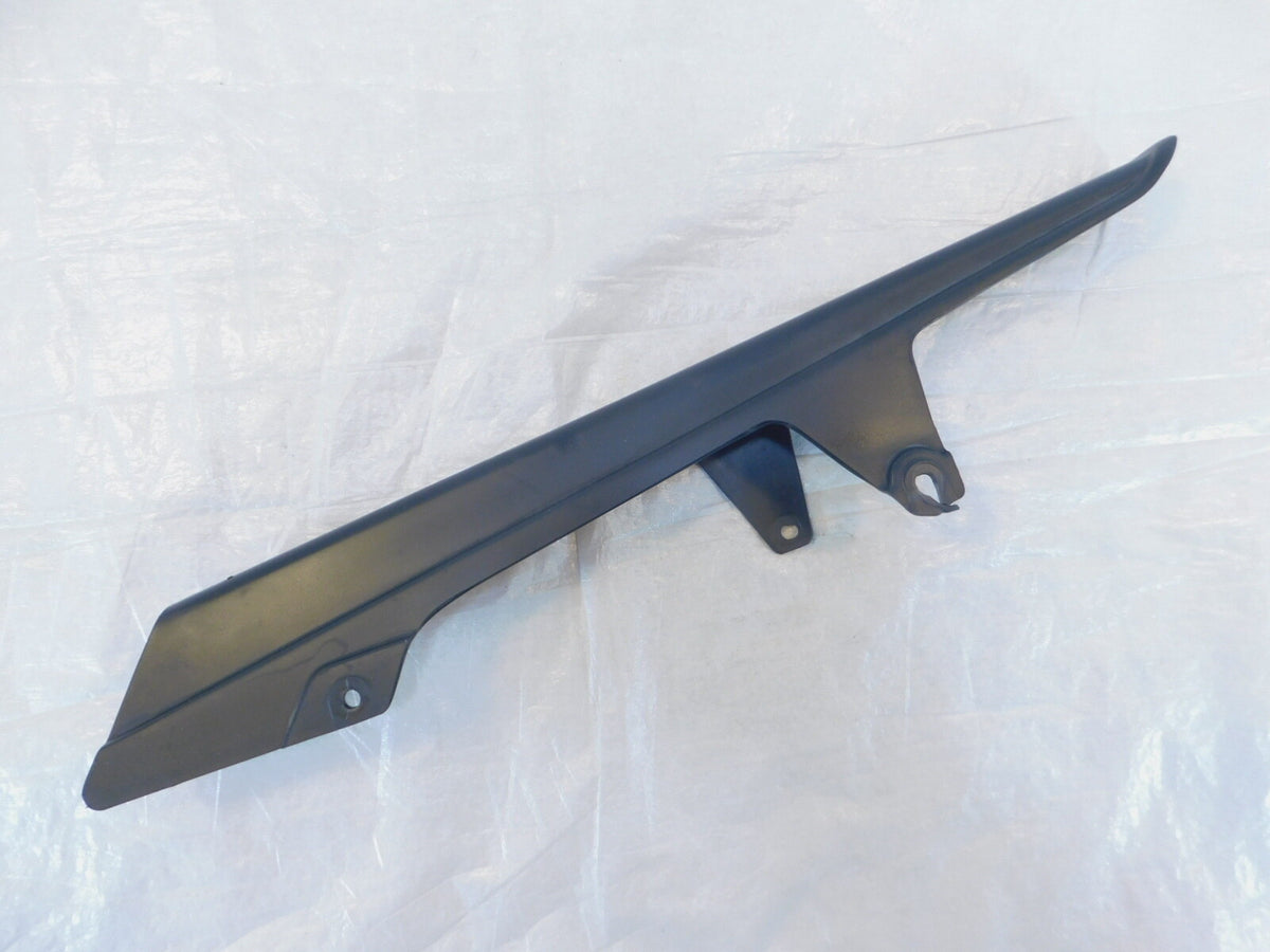 Kawasaki ZR750 Z750 Z800 Rear Wheel Swingarm Drive Chain Debris Guard Case Cover - C3 Cycle
