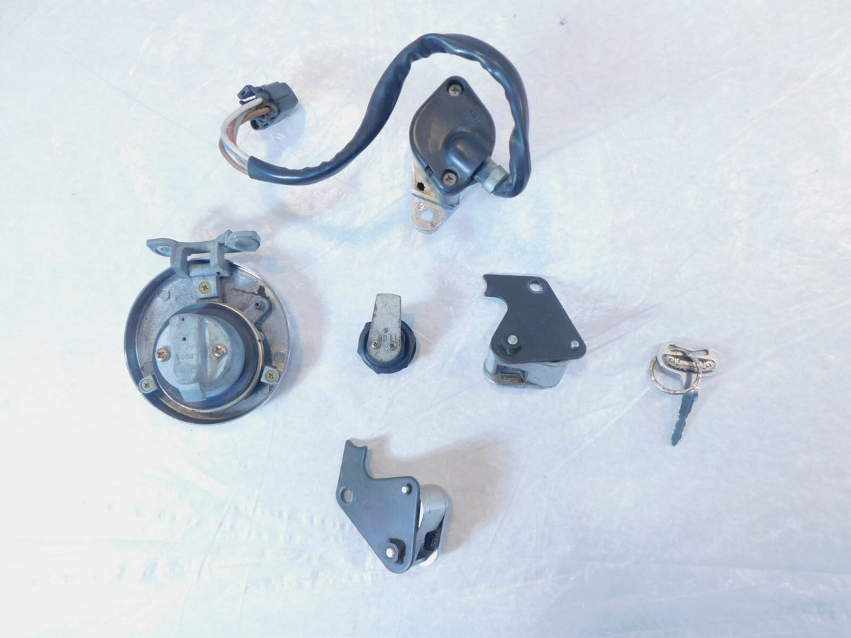 1999-2004 Kawasaki Vulcan 1500 Classic VN1500 Ignition Switch Gas Cap Lock & Key - C3 Cycle
