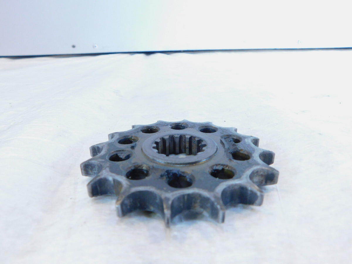 Yamaha YZFR6S YZF R6S & YZFR6 R6 Rear Wheel Chain Drive Front Sprocket Gear 15T - C3 Cycle