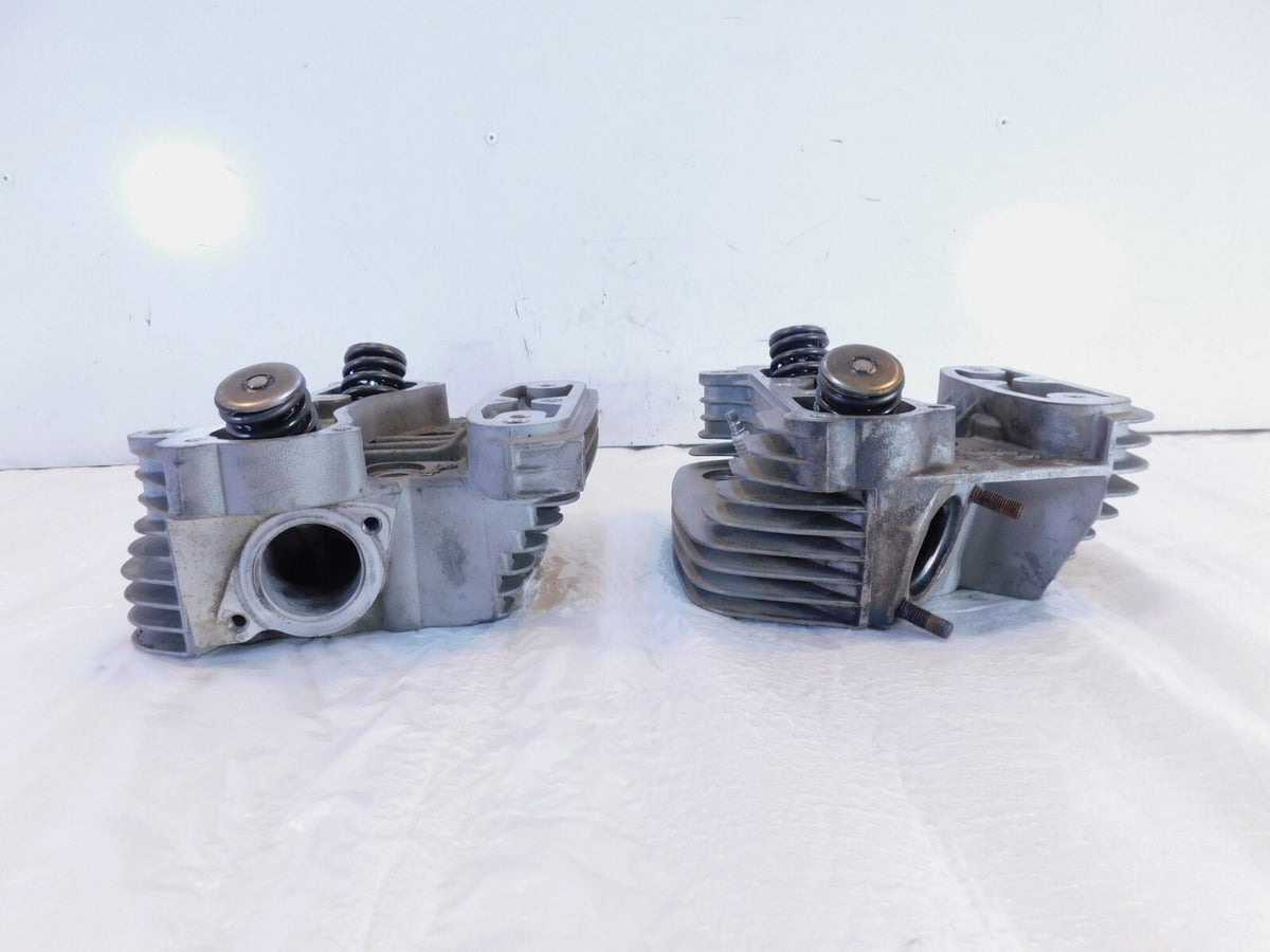 Harley Davidson Sportster 883 Engine Motor Cylinder Heads Springs & Valves - C3 Cycle