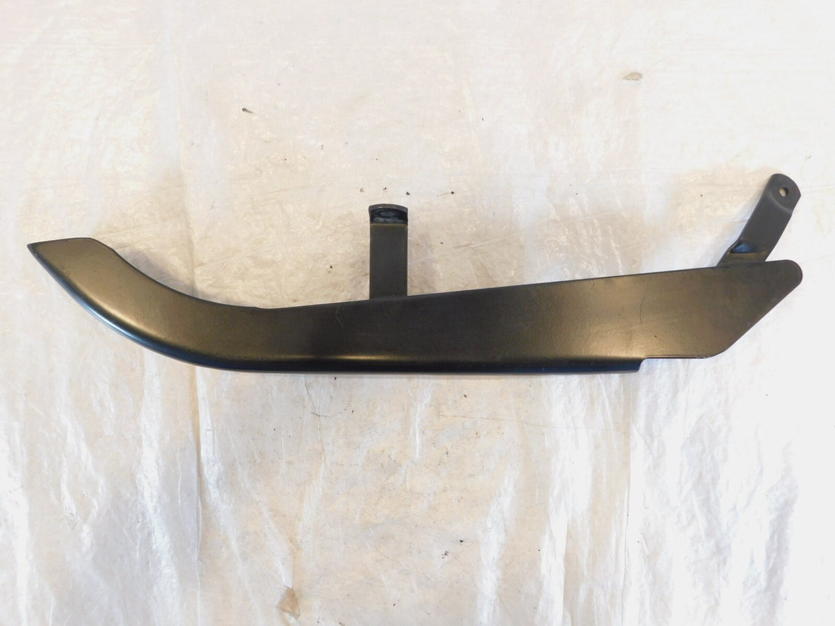 1998-2003 Triumph Thunderbird Sport 900 Black Rear Wheel Chain Debris Guard