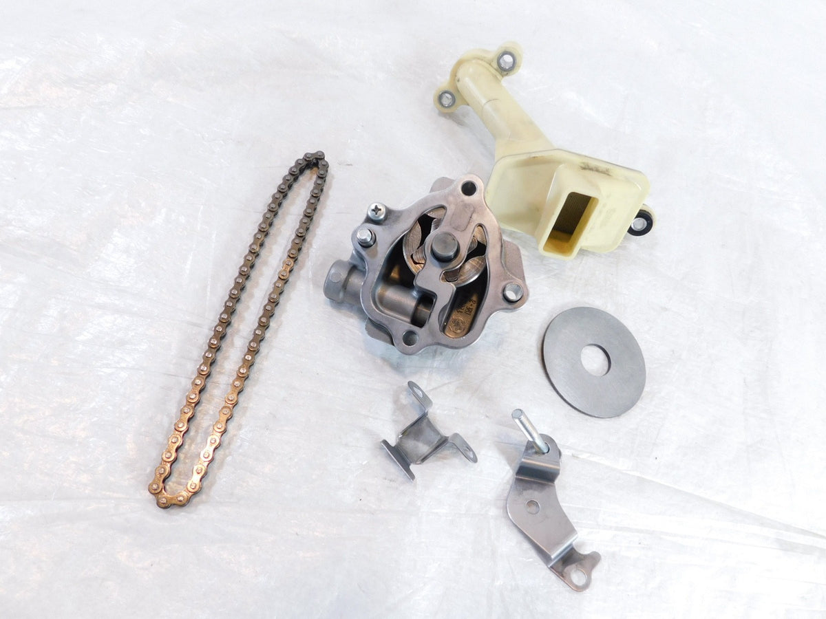 Yamaha FZ-07 MT-07 Tenere 700 XSR700 & YZF-R7 R7 Engine Motor Oil Pump w/ Chain - C3 Cycle