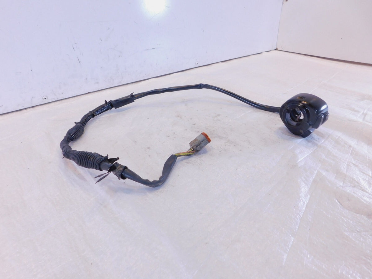Harley Davidson Softail Dyna Sportster Left Handlebar Horn Turn Signal Switches - C3 Cycle