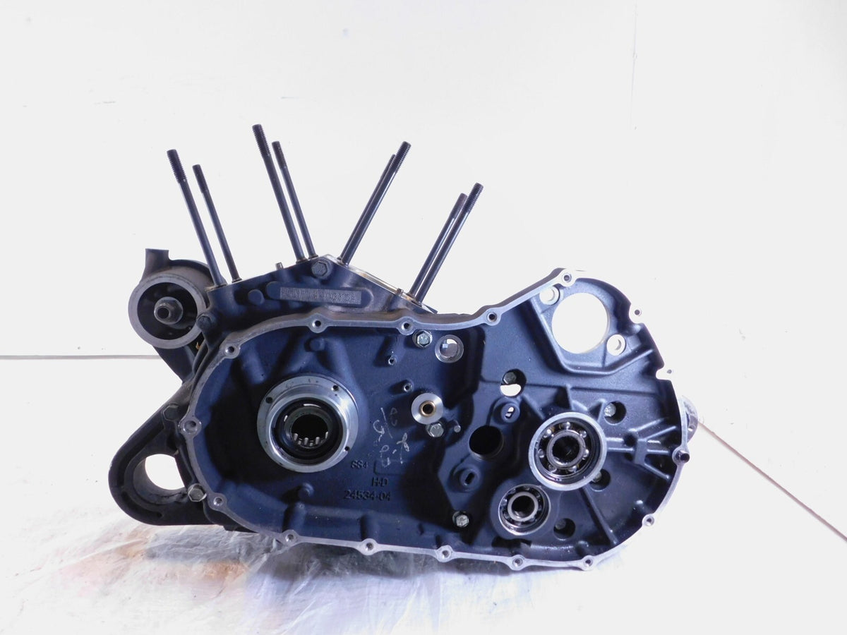 Black 04-05 Harley Davidson Sportster XL 883 & 1200 Engine Crankcase Crank Cases - C3 Cycle