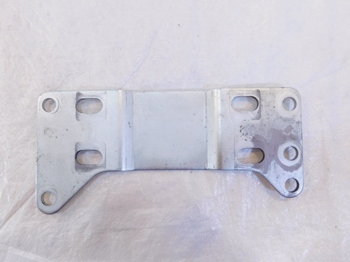 01 2001 02 2002 03 2003 Indian Gilroy Scout & Spirit Transmission Mount Bracket