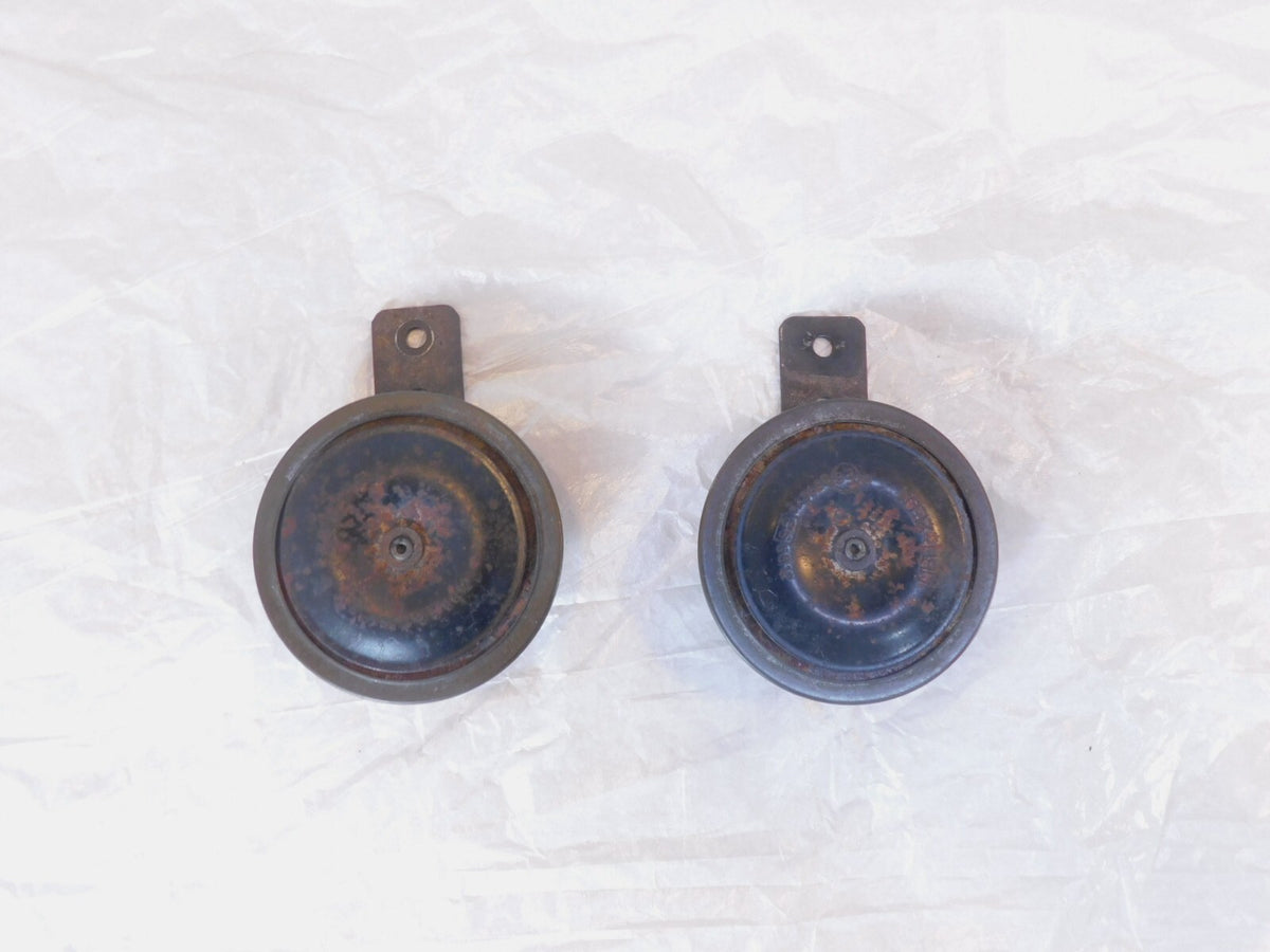 1994-1995 Honda CB1000 CB 1000 Black Indicator High/Low Signal Horns w/ Brackets - C3 Cycle