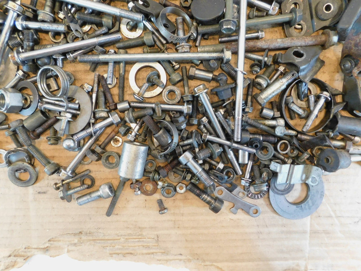 2000 00 Suzuki Intruder 800 VS800 Misc Nuts Bolts Bracket Hardware Parts Box Lot - C3 Cycle