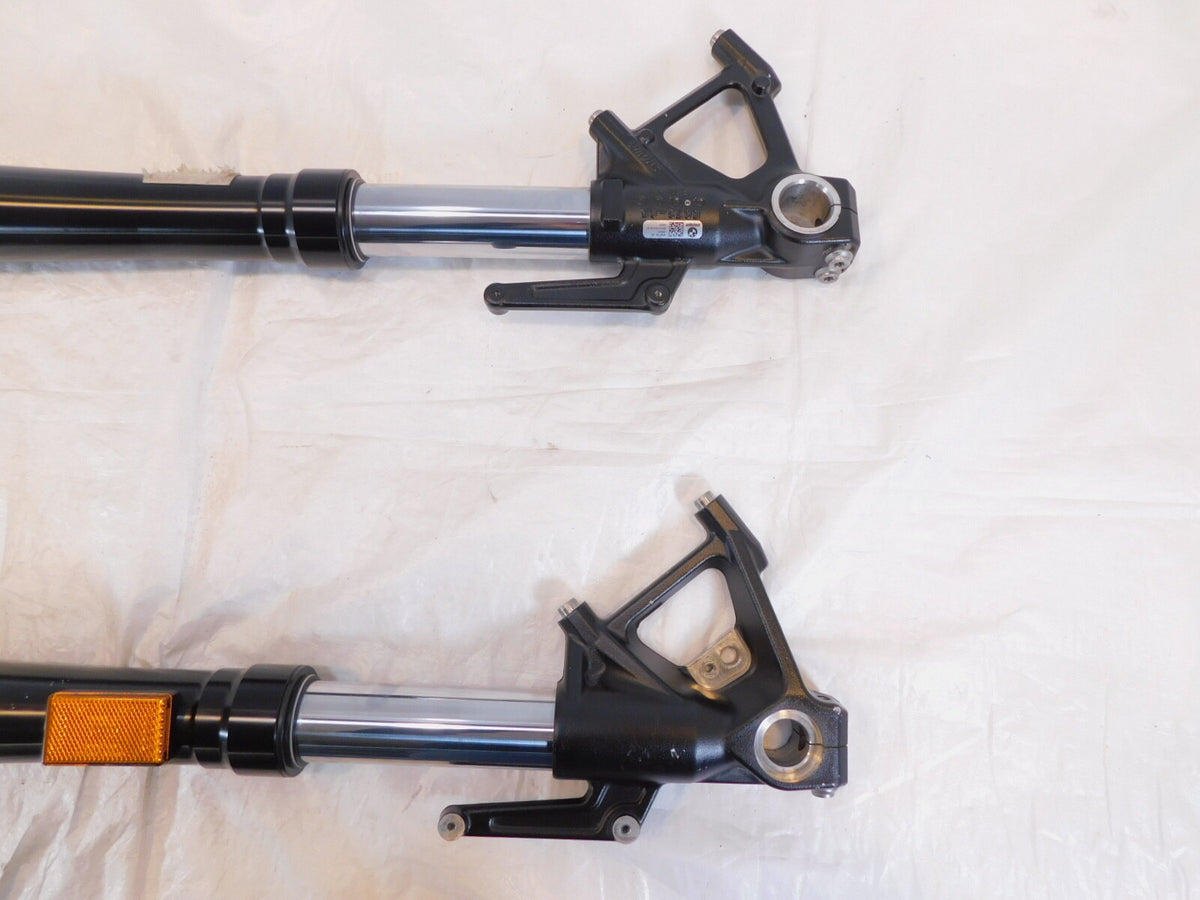 2020 2021 2022 2023 BMW F 900 R F900R Black Front Left/Right Suspension Forks - C3 Cycle