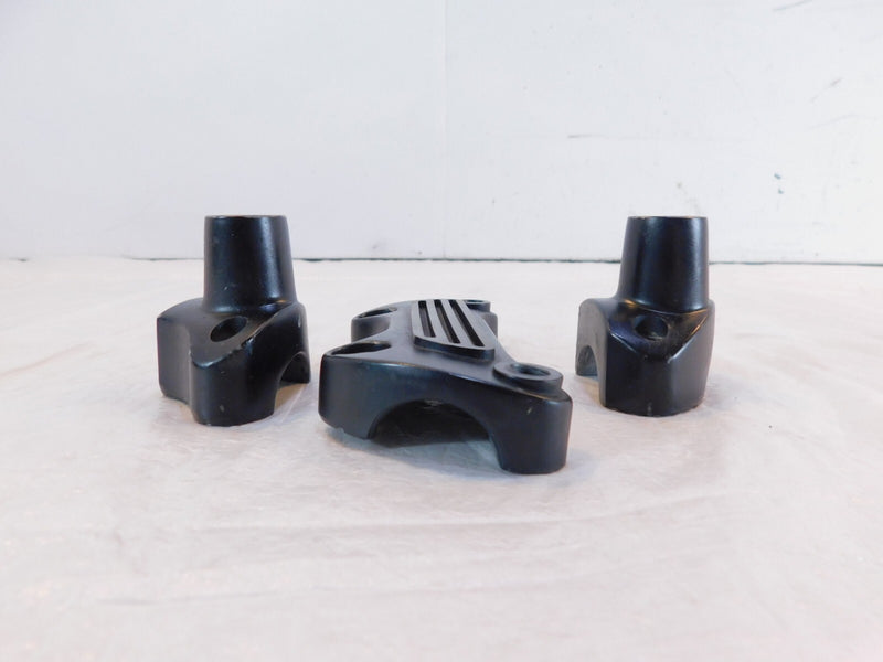 Harley Davidson Sportster 883 & 1200 & Dyna Black Handlebar Bar Riser Clamps