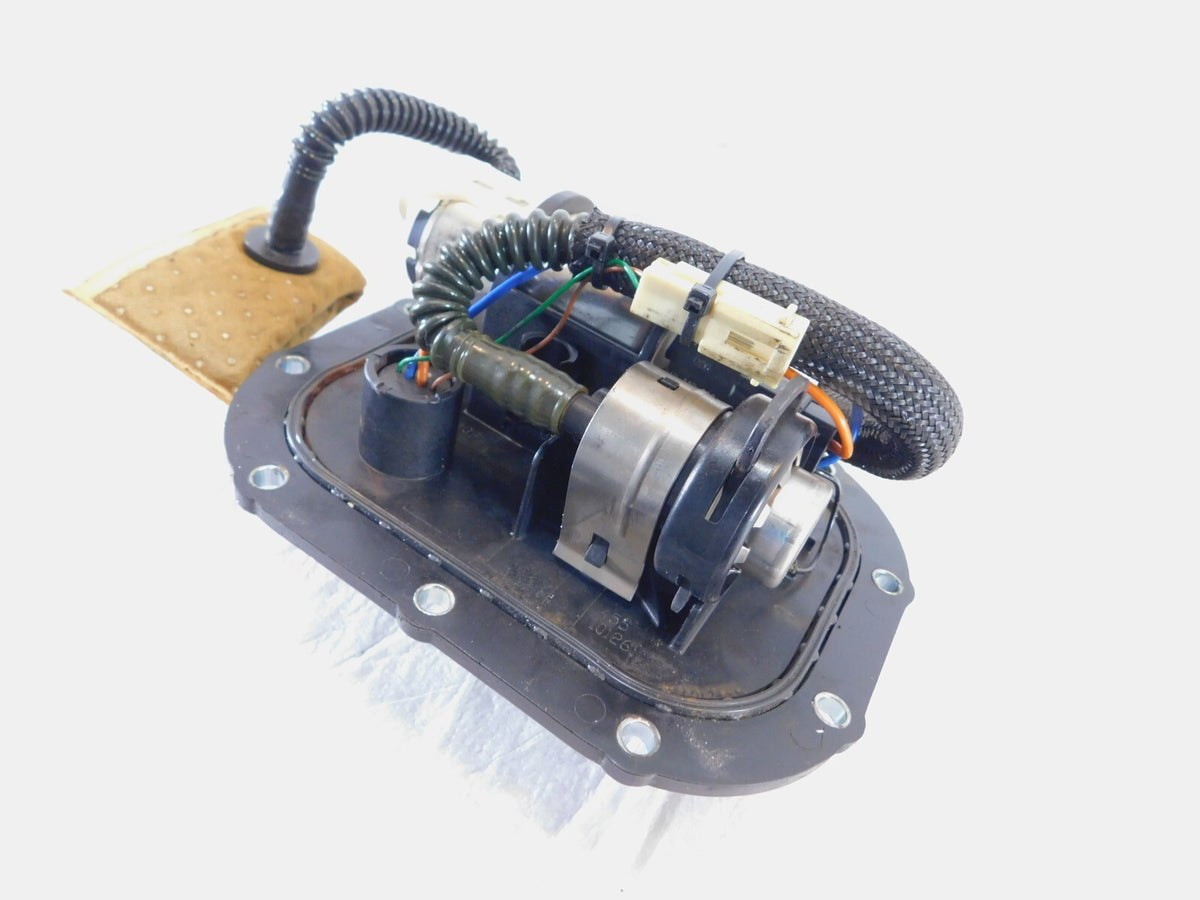 Victory Cross Roads Cross Country Magnum Fuel Gas Petrol Tank Pump Sending Unit - C3 Cycle