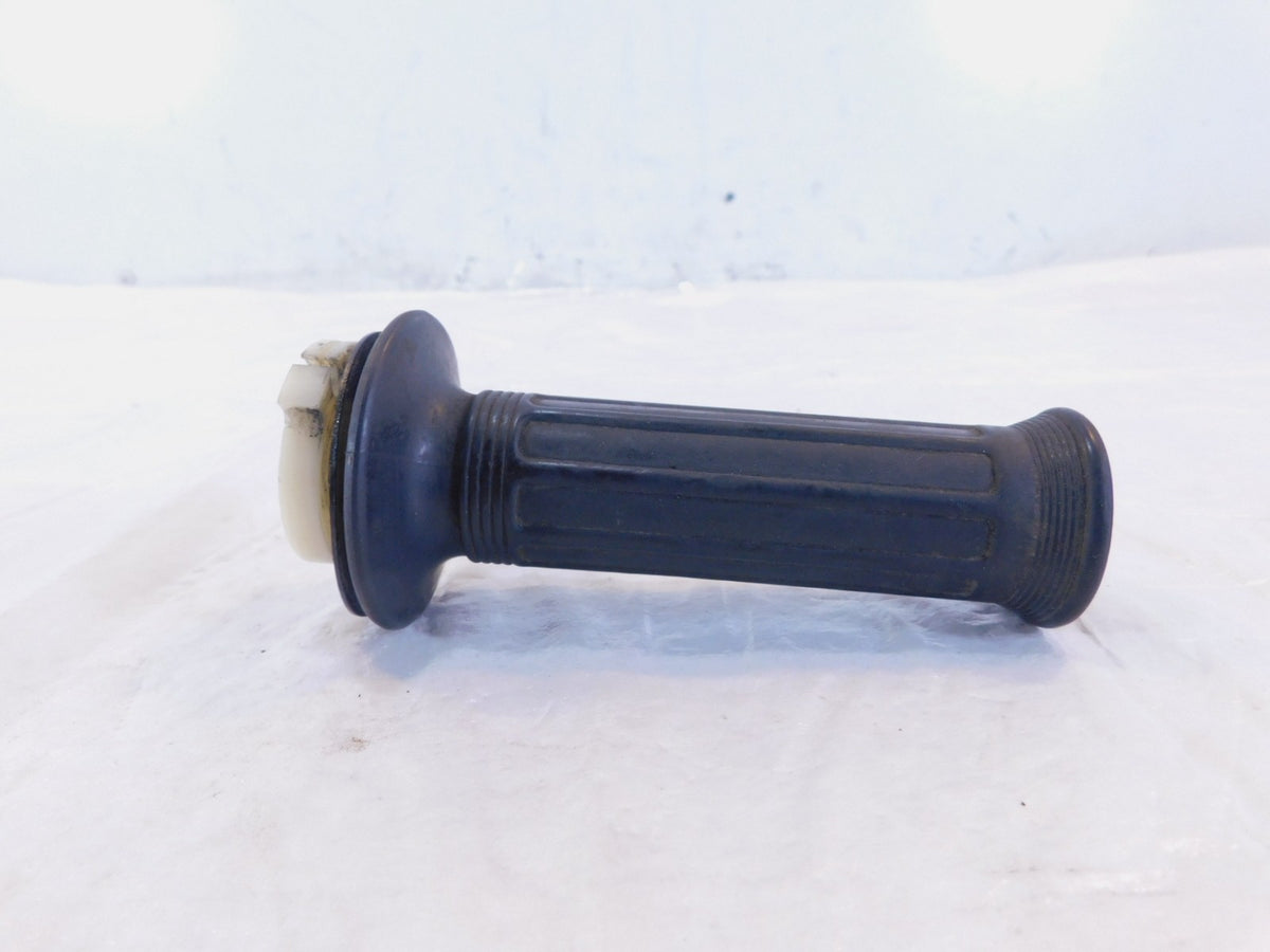 1981-1983 Yamaha Virago750 XV750 Black Front Throttle Right Handlebar Hand Grip