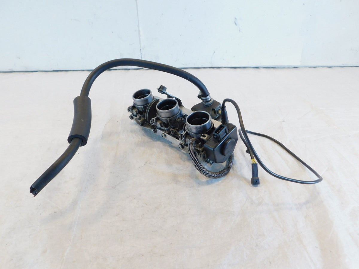 1986-1996 BMW K75 K75C K75S K75RT Intake Throttle Body Rack - 13541461113 - C3 Cycle