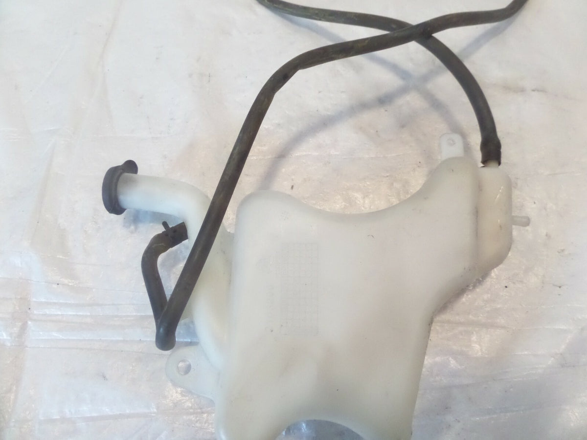 Triumph Speed Triple 1050 R & S Engine Motor Coolant Radiator Tank Reservoir