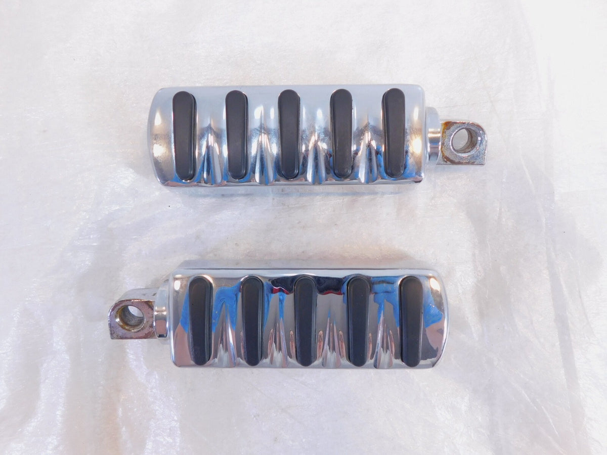 Pair Harley Touring Dyna Sportster & Softail Chrome & Rubber Footpeg Footrests - C3 Cycle