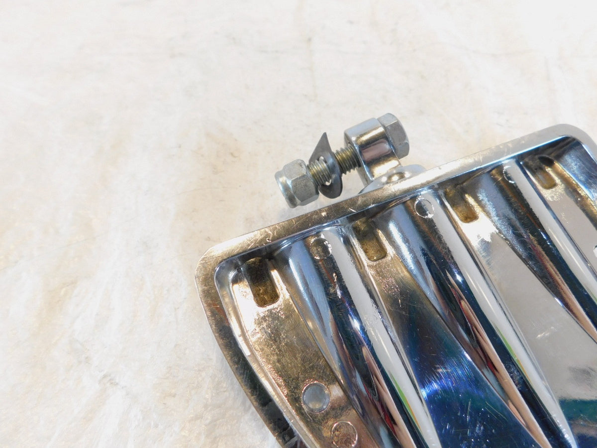 One Harley Davidson Touring Dyna Sportster & Softail Chrome Footboard / Footpeg