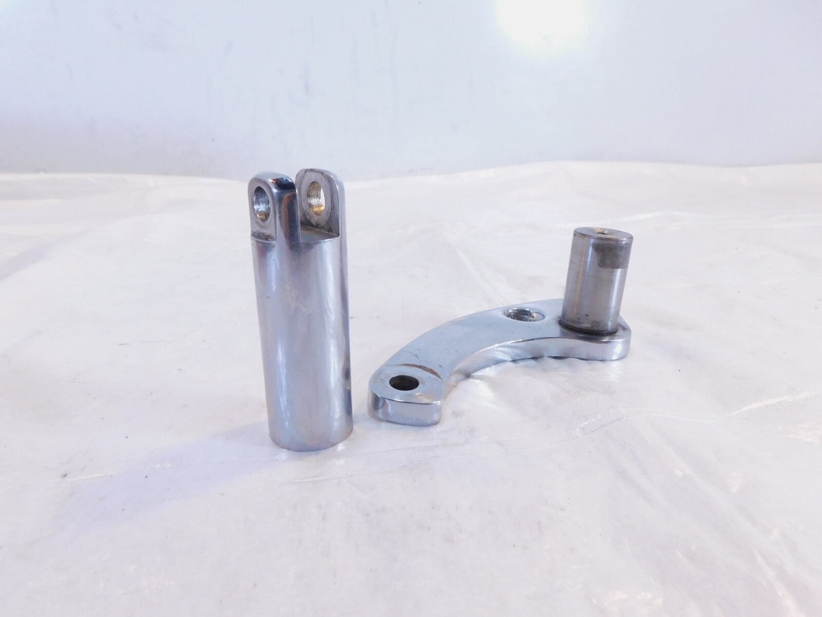 1993-2002 Harley Davidson Dyna Wide Glide Right Forward Controls Mount Bracket - C3 Cycle