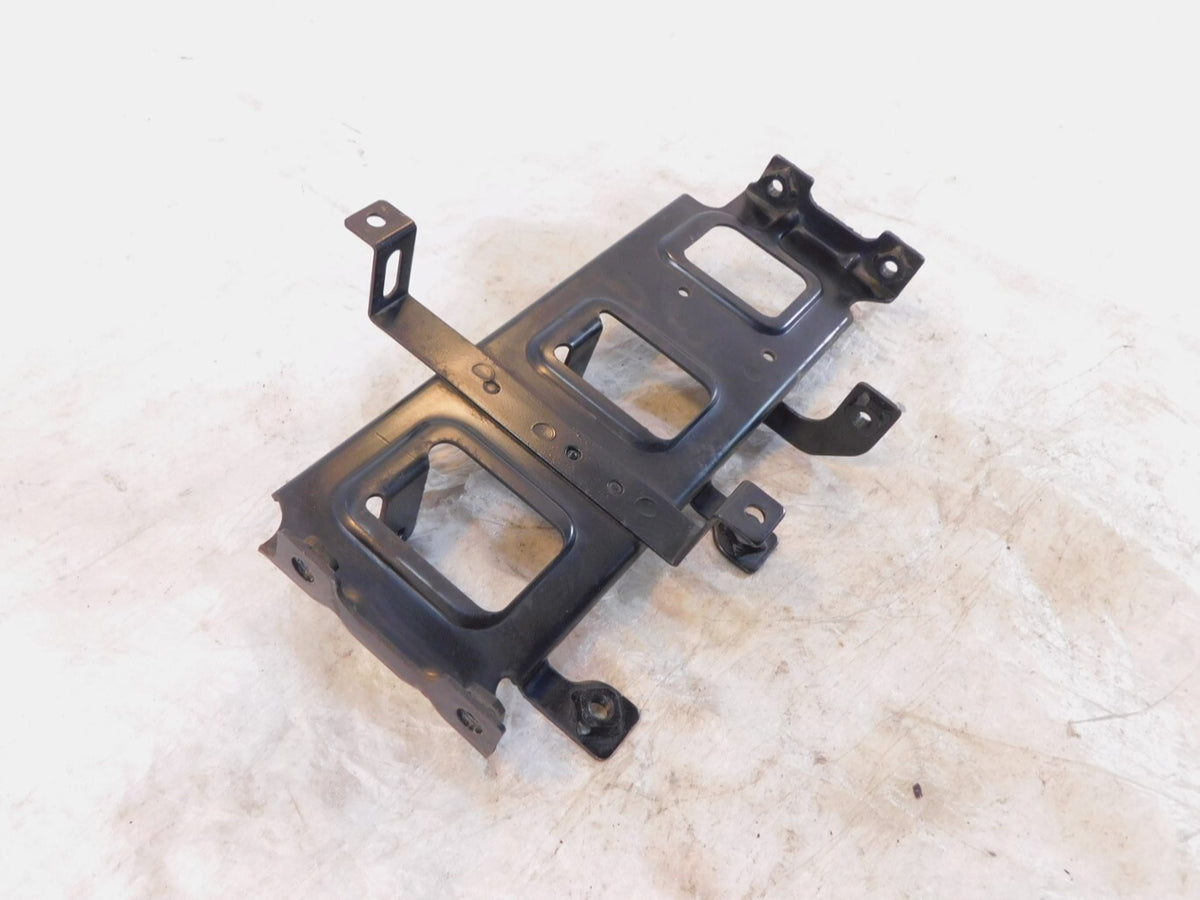 1985-07 Yamaha V-Max 1200 VMX12 VMX1200 Black Center Bridge Plate Mount Bracket - C3 Cycle