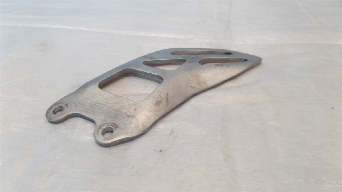 Suzuki GSX-R600 GSX-R750 GSX-R1000 Front Left Footrest Foot Peg Guard Bracket - C3 Cycle