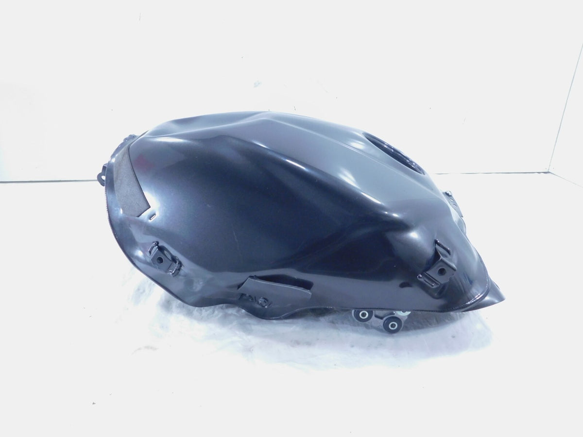 2019 19 Yamaha Niken MTX9 MXT850 Gray Gas Petrol Fuel Tank Reservoir - dented - C3 Cycle