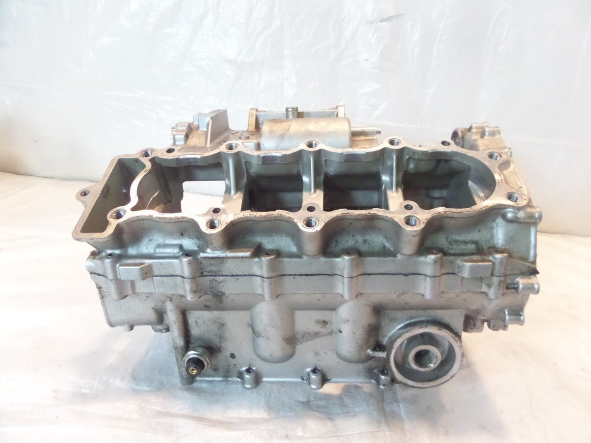 Kawasaki ZX-6R ZZR600 ZX600 OEM Engine Motor Crank Case Crankcase Set 14001-1300 - C3 Cycle