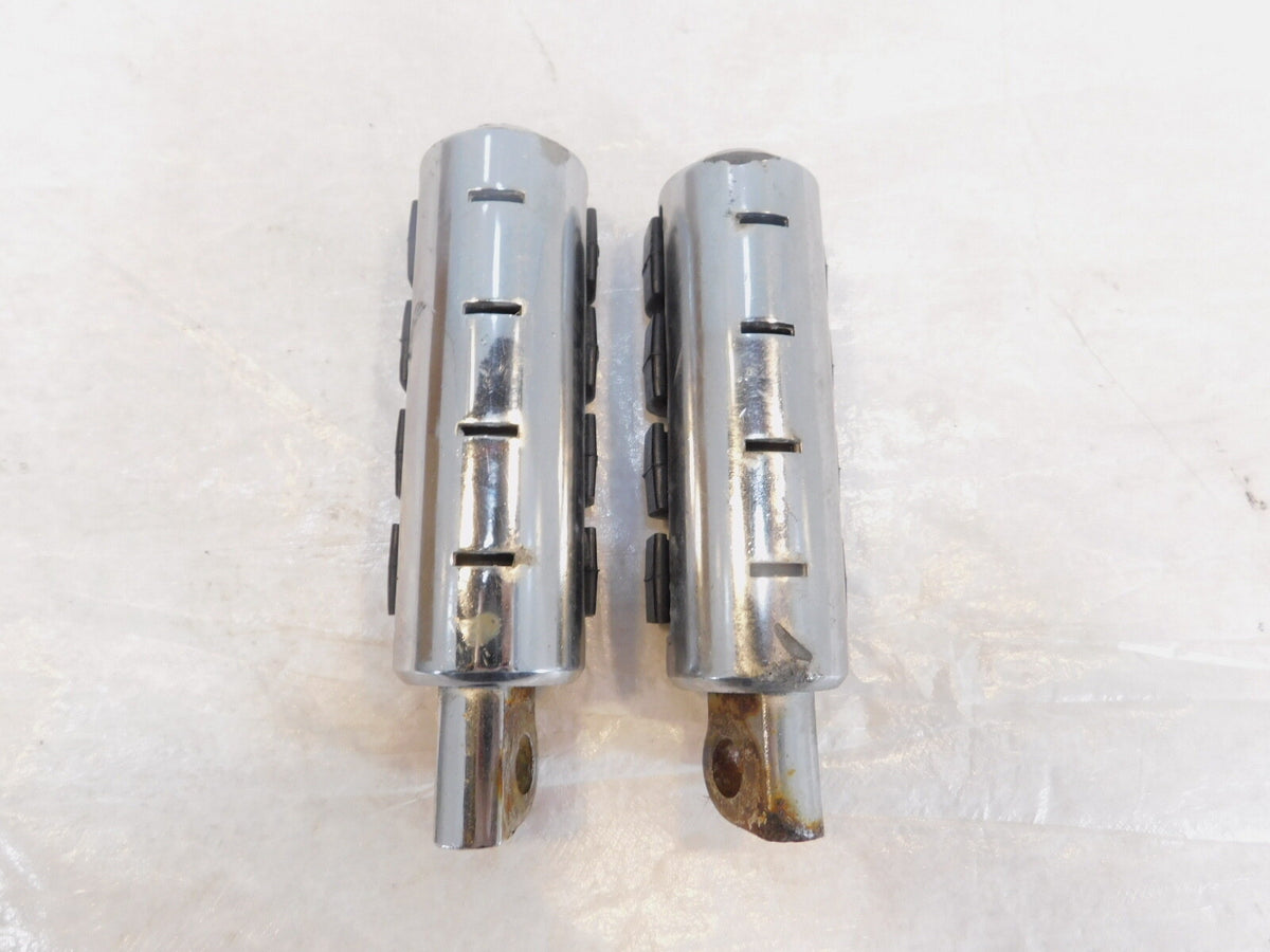 Pair Harley Touring Dyna Sportster & Softail Chrome & Rubber Footpeg Footrests - C3 Cycle