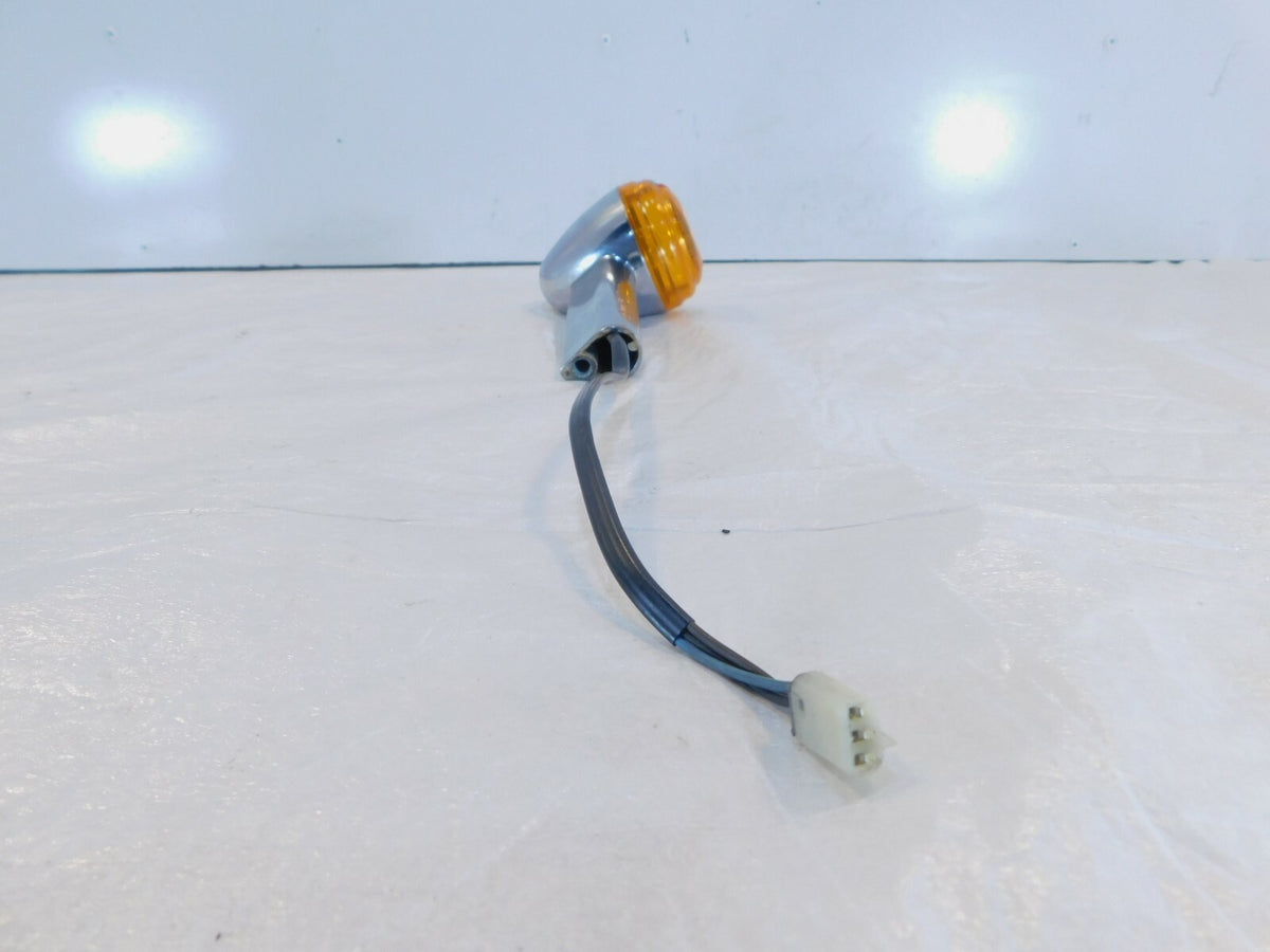 Victory V92 Classic Deluxe & Standard Cruiser Front Left Turn Signal Indicator - C3 Cycle