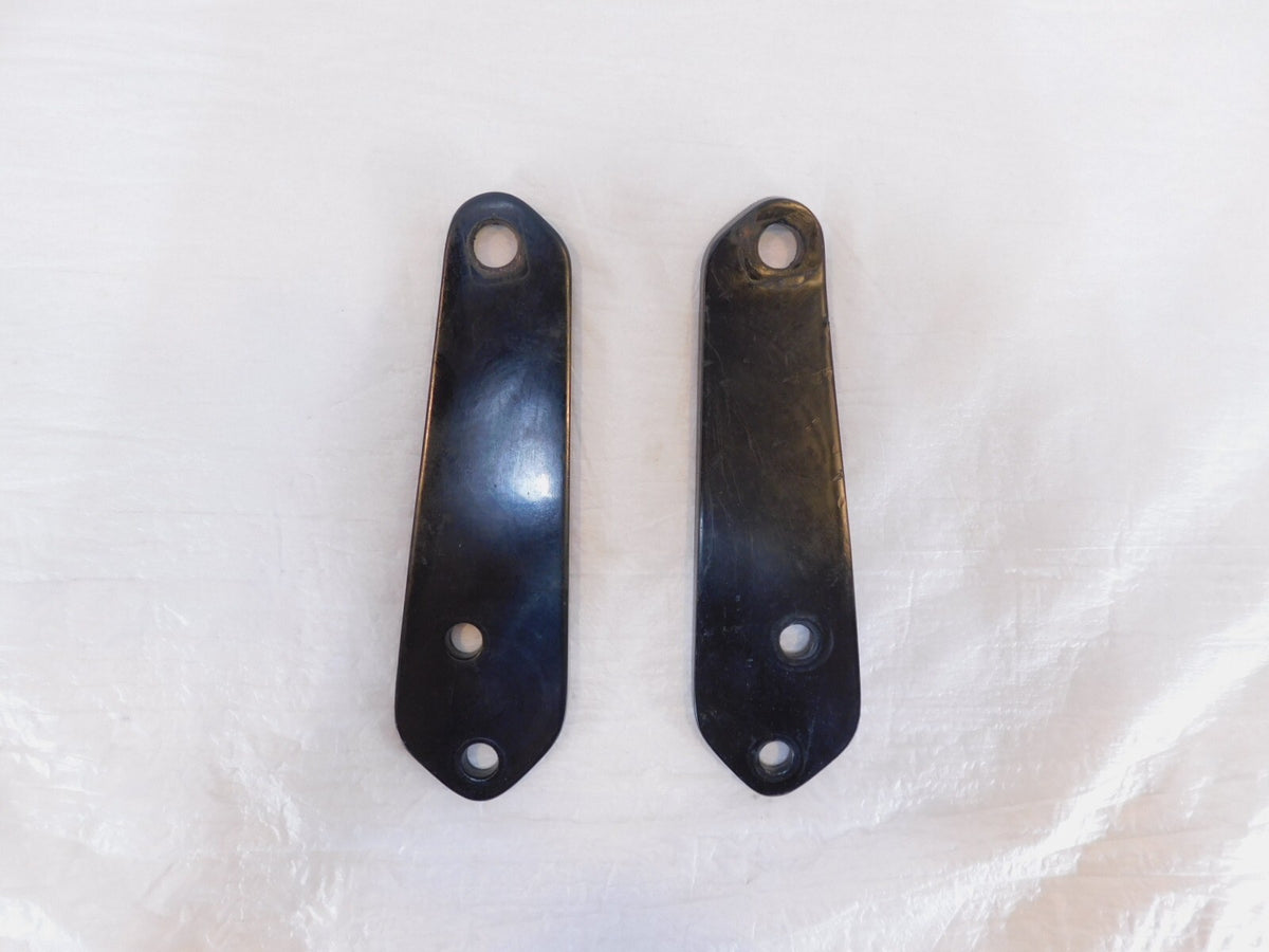 Harley Davidson Dyna Super Glide Low Rider Front Footpeg Footrest Mount Bracket