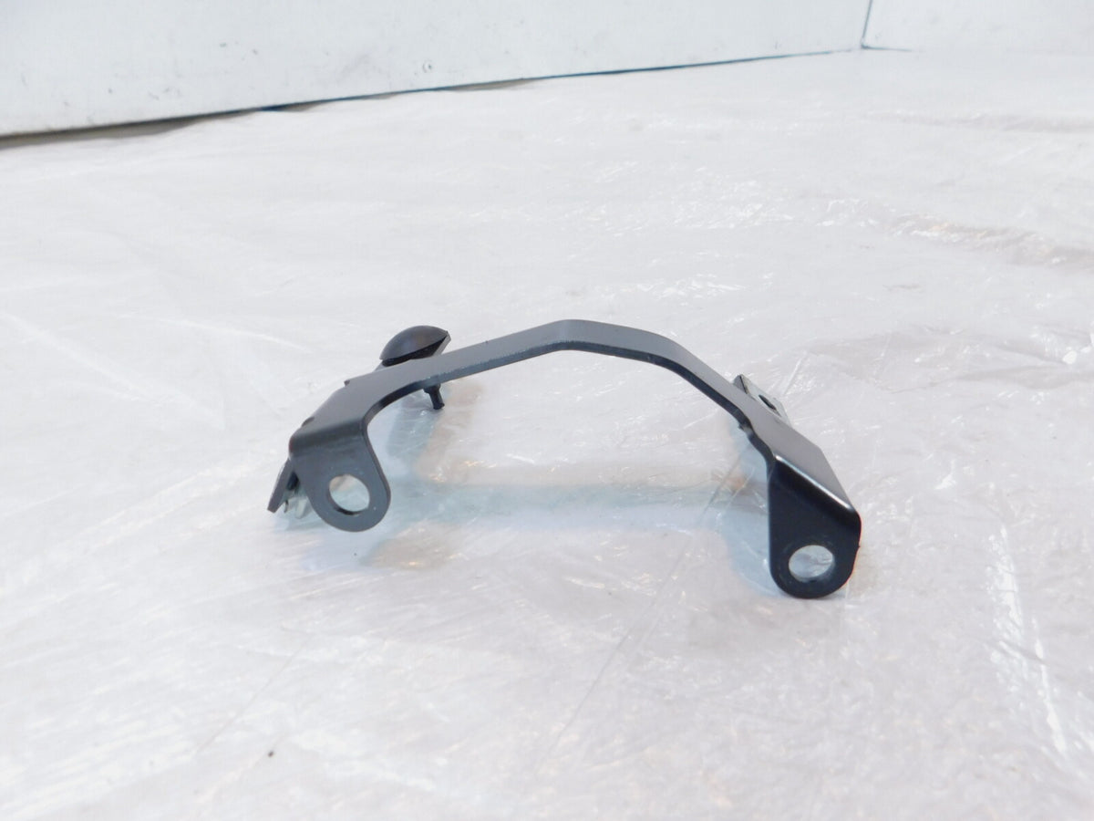 Moto Guzzi Special 750 V7 III & V9 850 Engine Start Starter Motor Cover Bracket