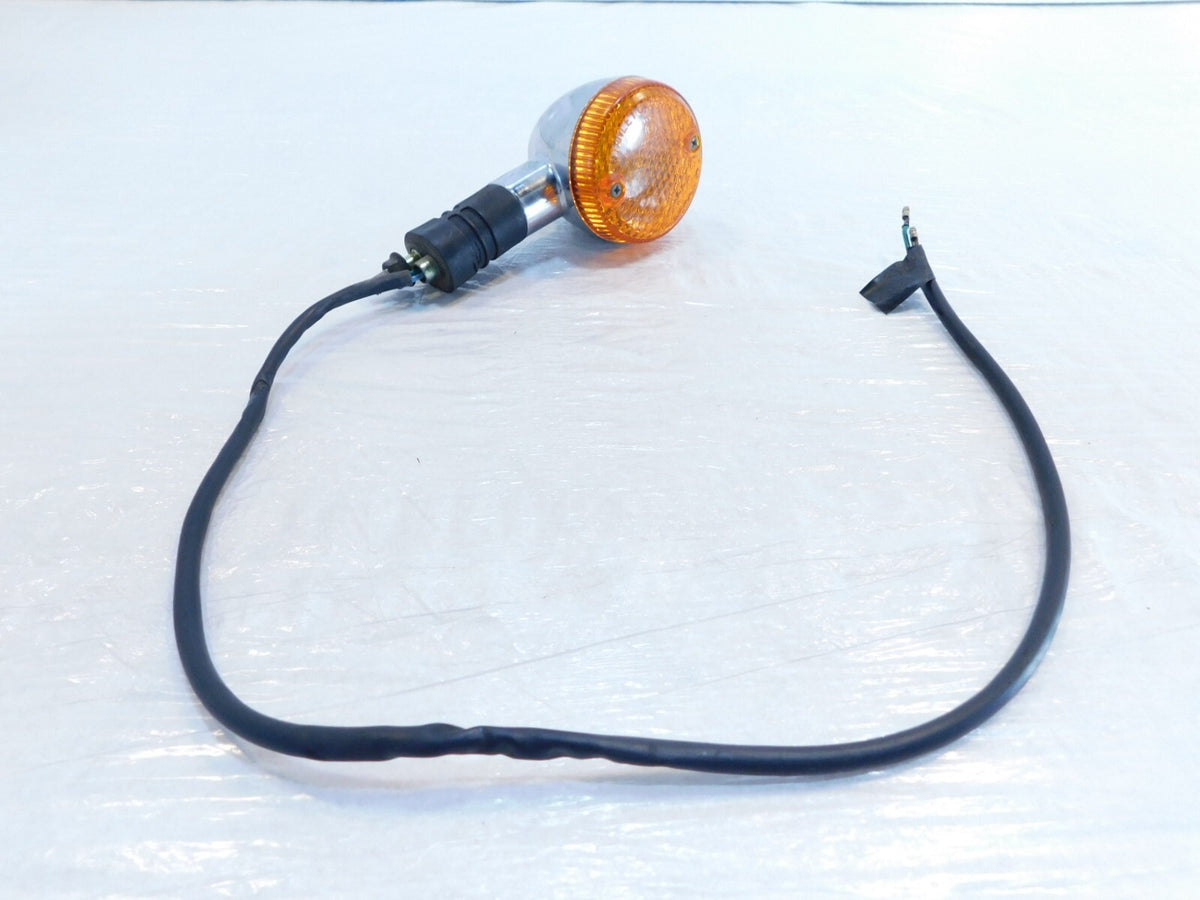 1994 & 1995 Honda VF750 VF750C Magna 750 Rear Right Turn Signal Indicator Light - C3 Cycle