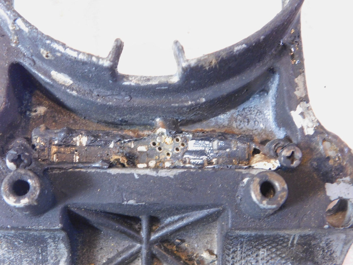 Harley Davidson Sportster 883 Iron & 1200 Nightster Speedo Speedometer Bracket