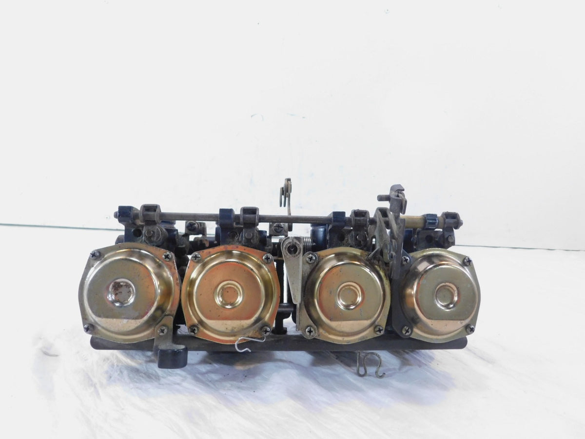 1982-1983 Yamaha XJ750J Maxim 750 Engine Motor Air Fuel Intake Carburetor Rack - C3 Cycle
