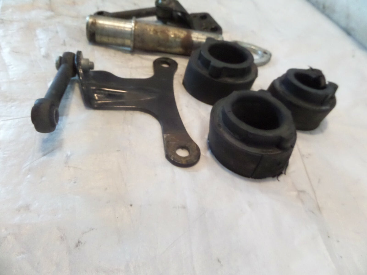 2004-2013 Harley Davidson Sportster 883 & 1200 Engine Motor Mount Bracket Lot