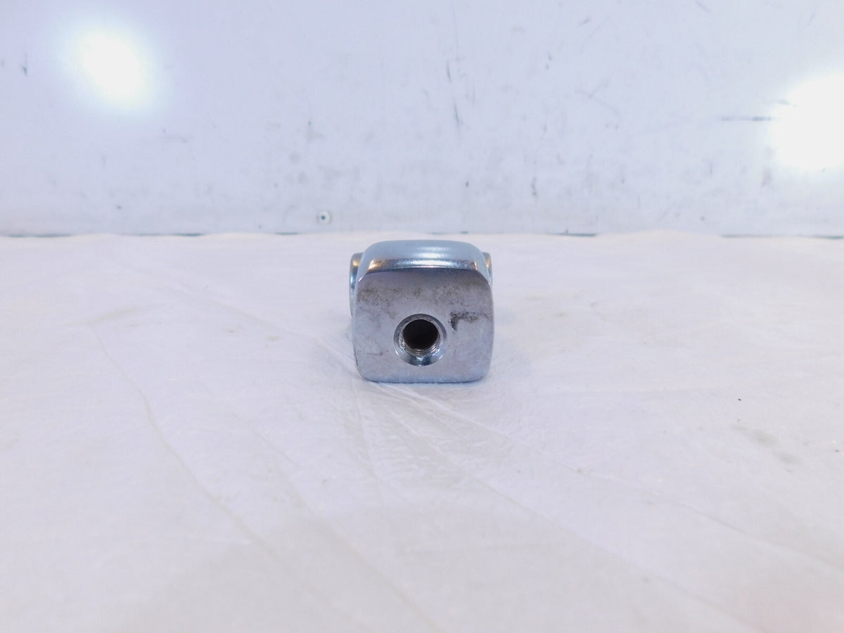 Harley Davidson Sportster 1200 & 883 Custom Headlight Headlamp Mount Bracket