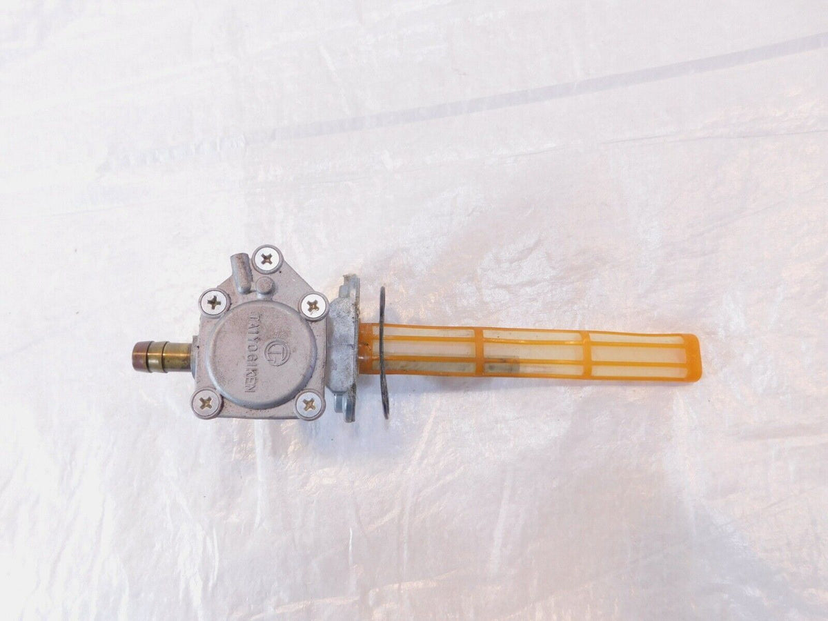 Kawasaki GPz1100 ZX1100 Vulcan 800 ZRX1200R Gas Petrol Fuel Tank Tap Petcock - C3 Cycle