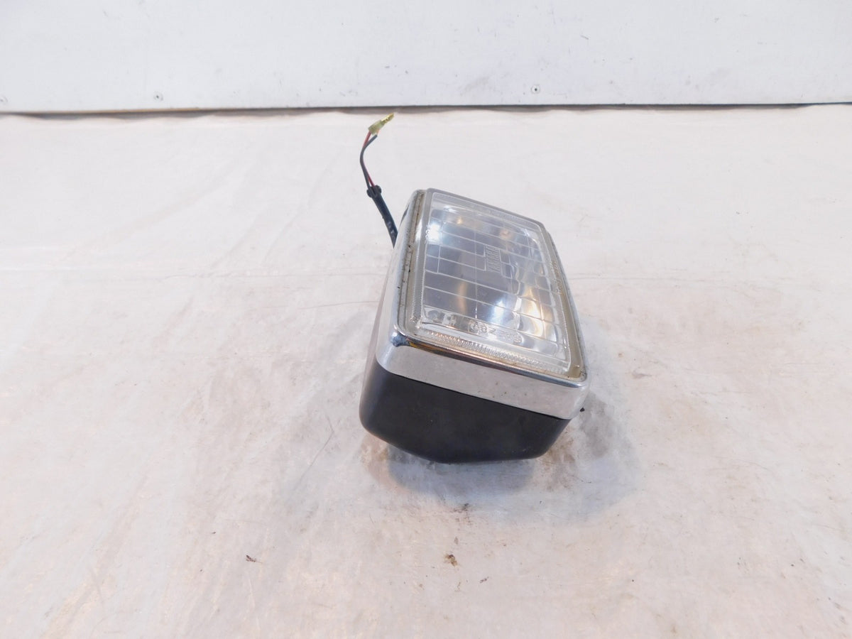 1982 Yamaha XJ750 Maxim 750 Front Headlight Head Light Lamp Unit 15R-84303-A0-00 - C3 Cycle