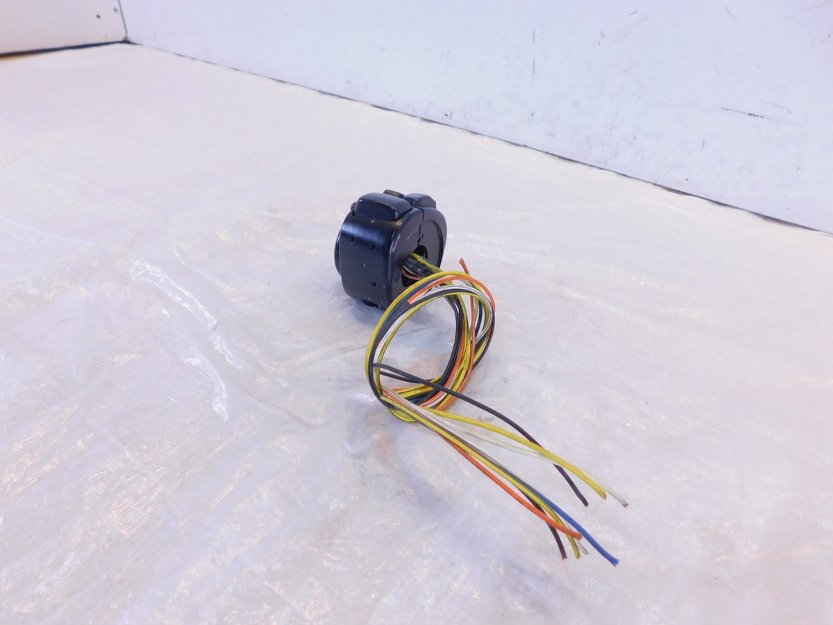 Harley Davidson Softail Dyna Sportster Left Handlebar Horn Turn Signal Switches - C3 Cycle