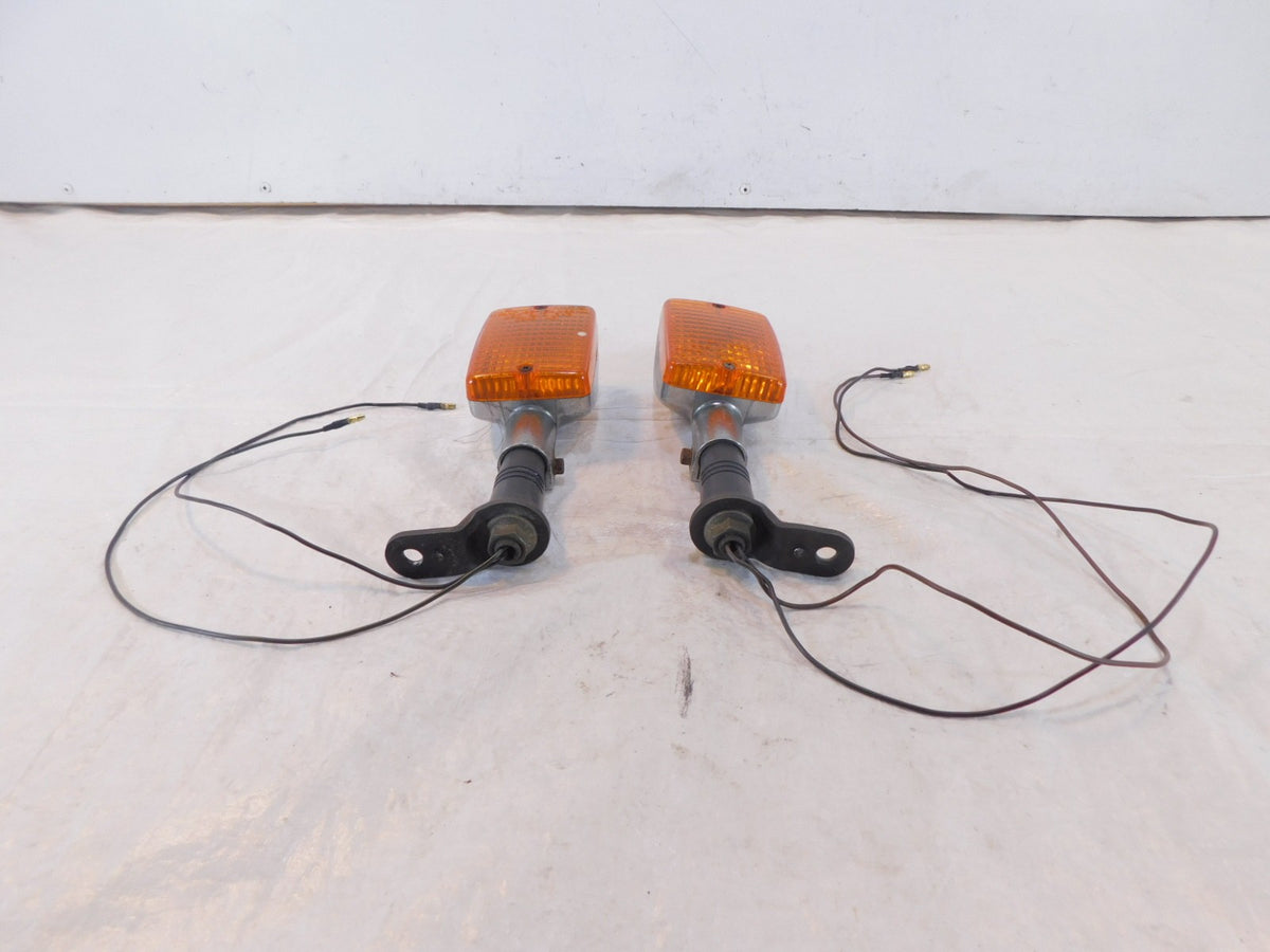Vintage 82 Yamaha XJ750J Maxim 750 Rear Turn Signal Indicator Flasher Assembly - C3 Cycle