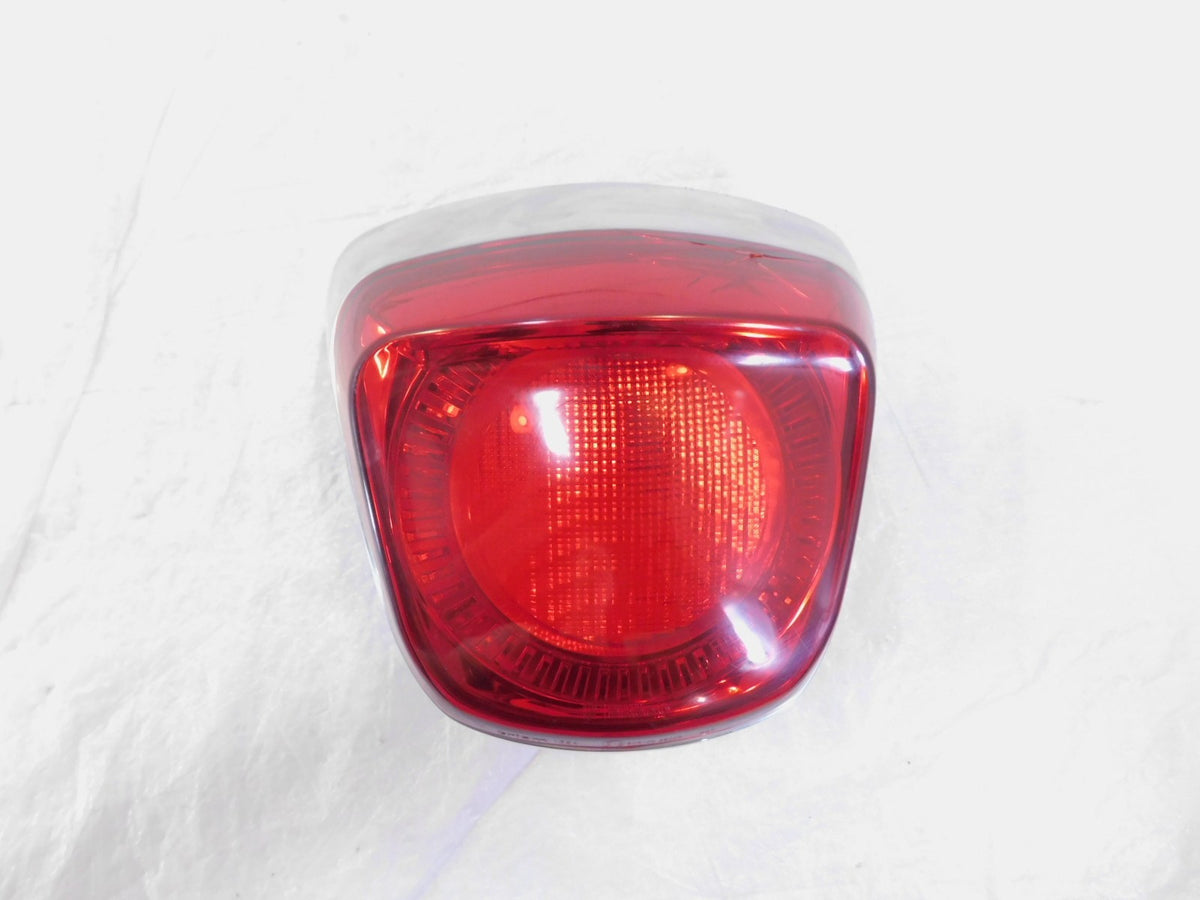 Piaggio Vespa Primavera Sprint 50 125 150 Elettrica Rear Lamp Taillight Light - C3 Cycle