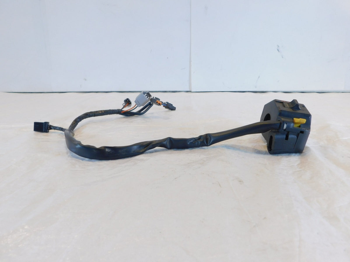 Buell XB XB9 XB12 Firebolt Lightning Right Handlebar Engine Stop Start Switches - C3 Cycle