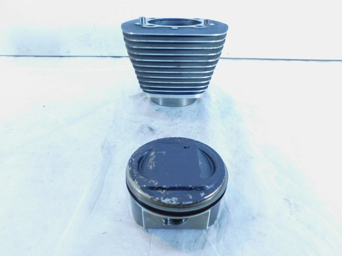 Harley Davidson Touring Dyna & Softail Twin Cam Motor Piston & Black Cylinder - C3 Cycle