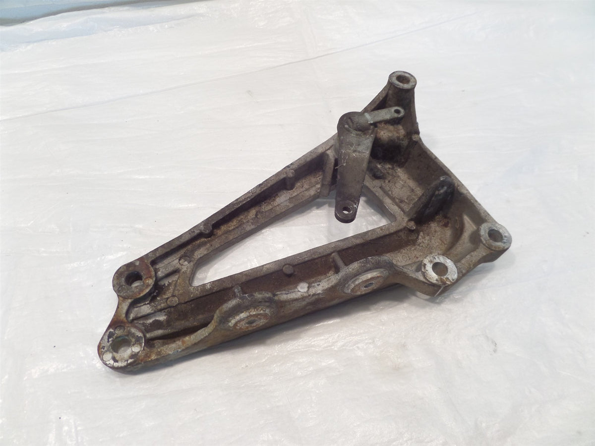 1982 82 & 83 1983 Yamaha XV920 Virago 920 Right Footpeg Footrest Mount Bracket - C3 Cycle
