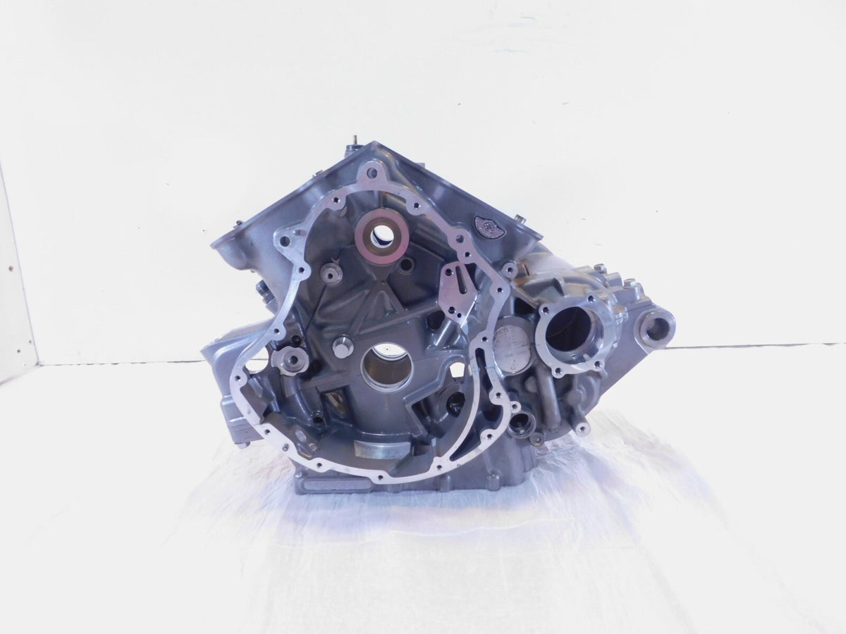 2002-2003 Harley Davidson V-Rod VRSC Vrod VRSCA Engine Motor Block Crankcase