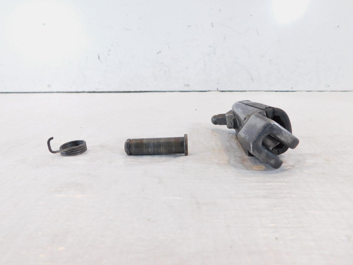 2000-2005 Kawasaki ZR-750 ZR-7S Front Right Rubber Foot Pedal Peg Foot Rest - C3 Cycle