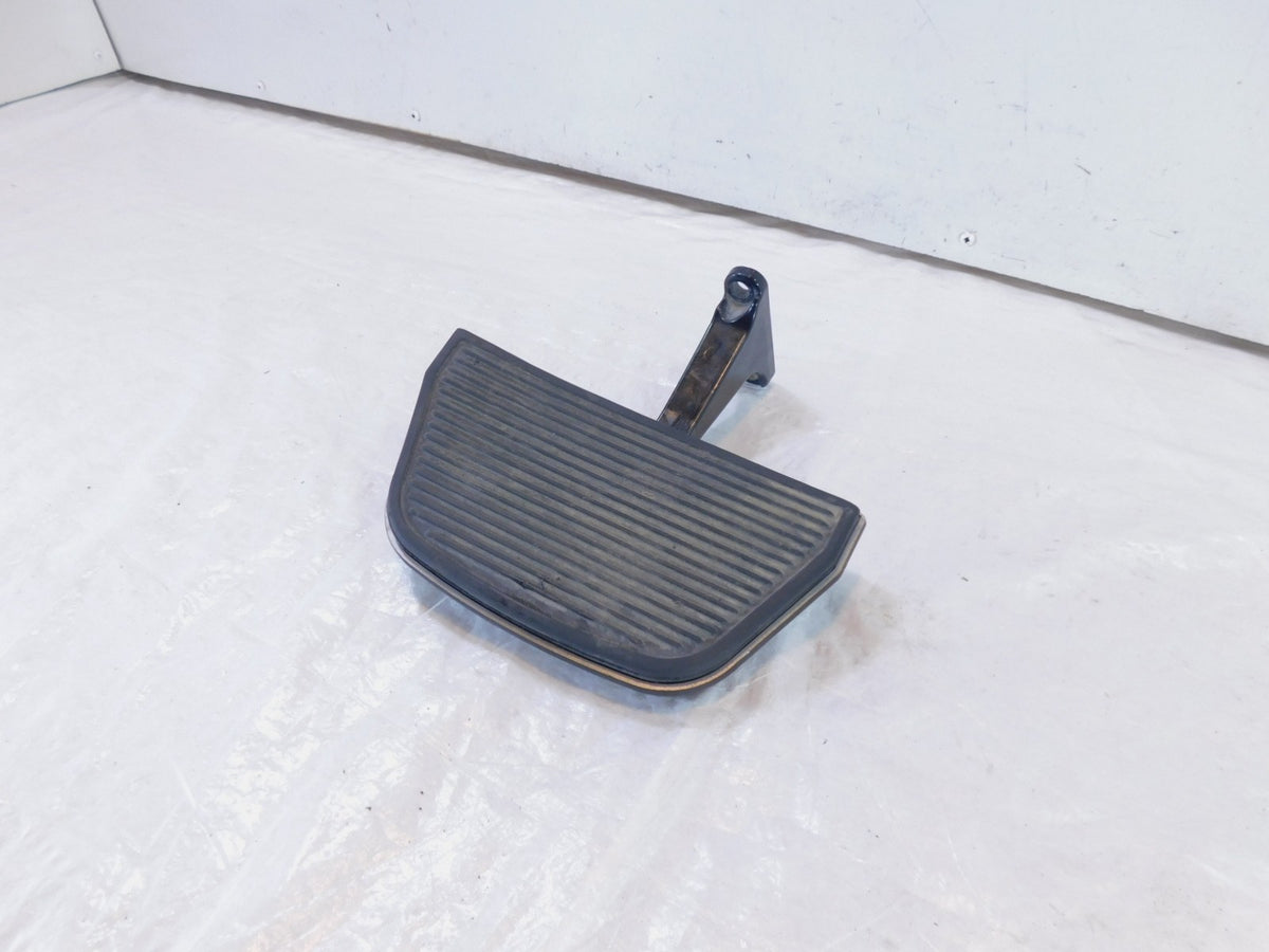 Harley Davidson Road King & Electra Glide Rear Passenger Footboard & Bracket - C3 Cycle